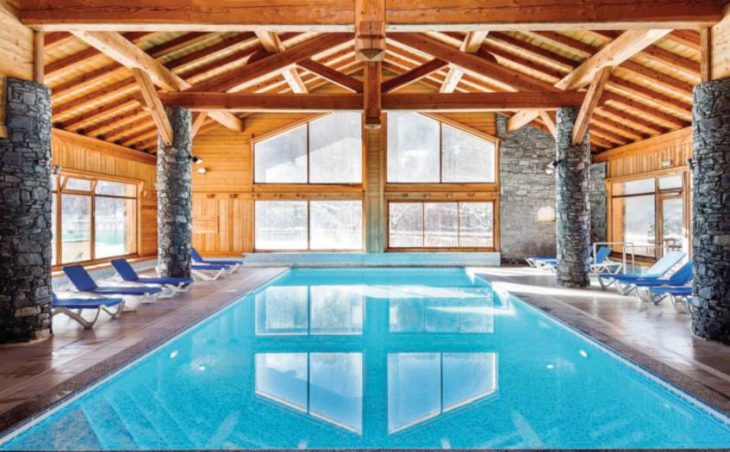 Le Hameau du Rocher Blanc Apartments, Serre Chevalier, Pool